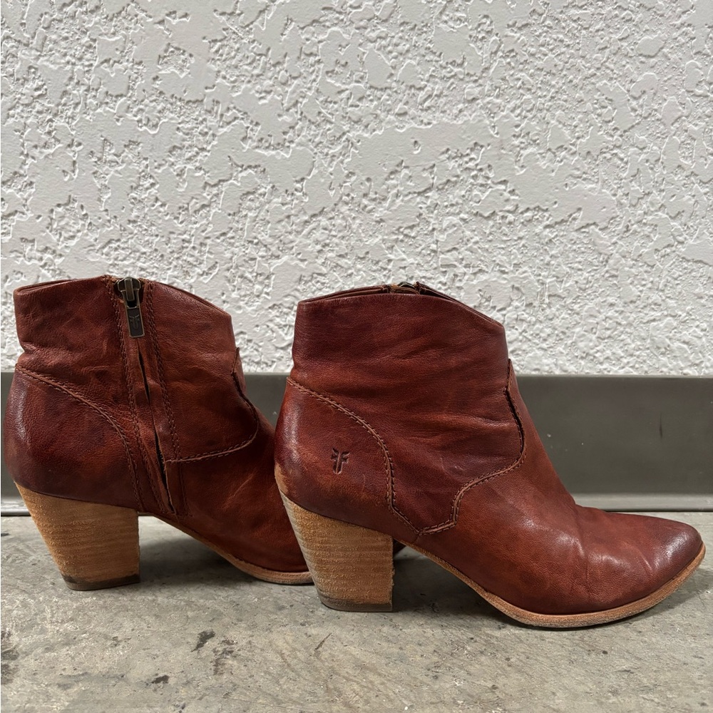 Frye Women's Brown Leather Ankle Boots